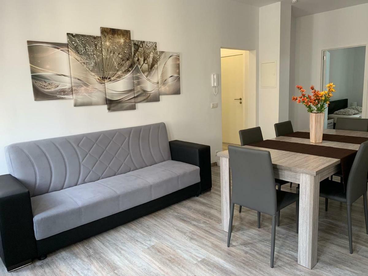 Modern Apartment Second Floor Bruksela Zewnętrze zdjęcie